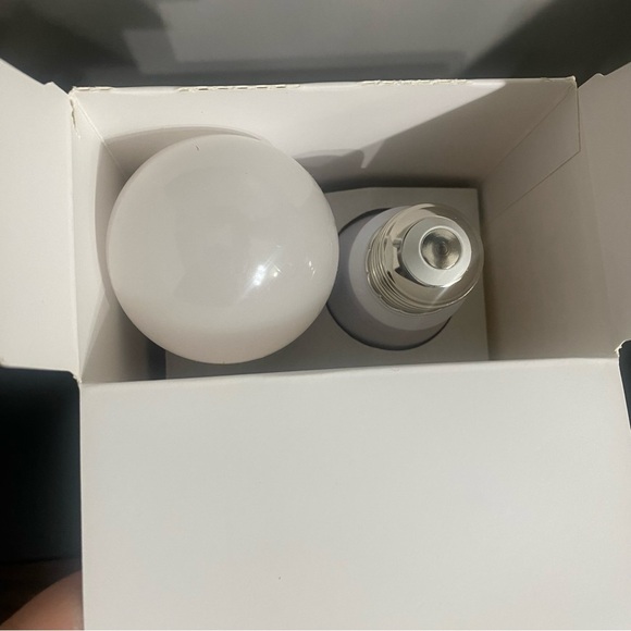 SimplyConserve 100W LED Replacement Bulb (15W)  - 2700K - Picture 3 of 7